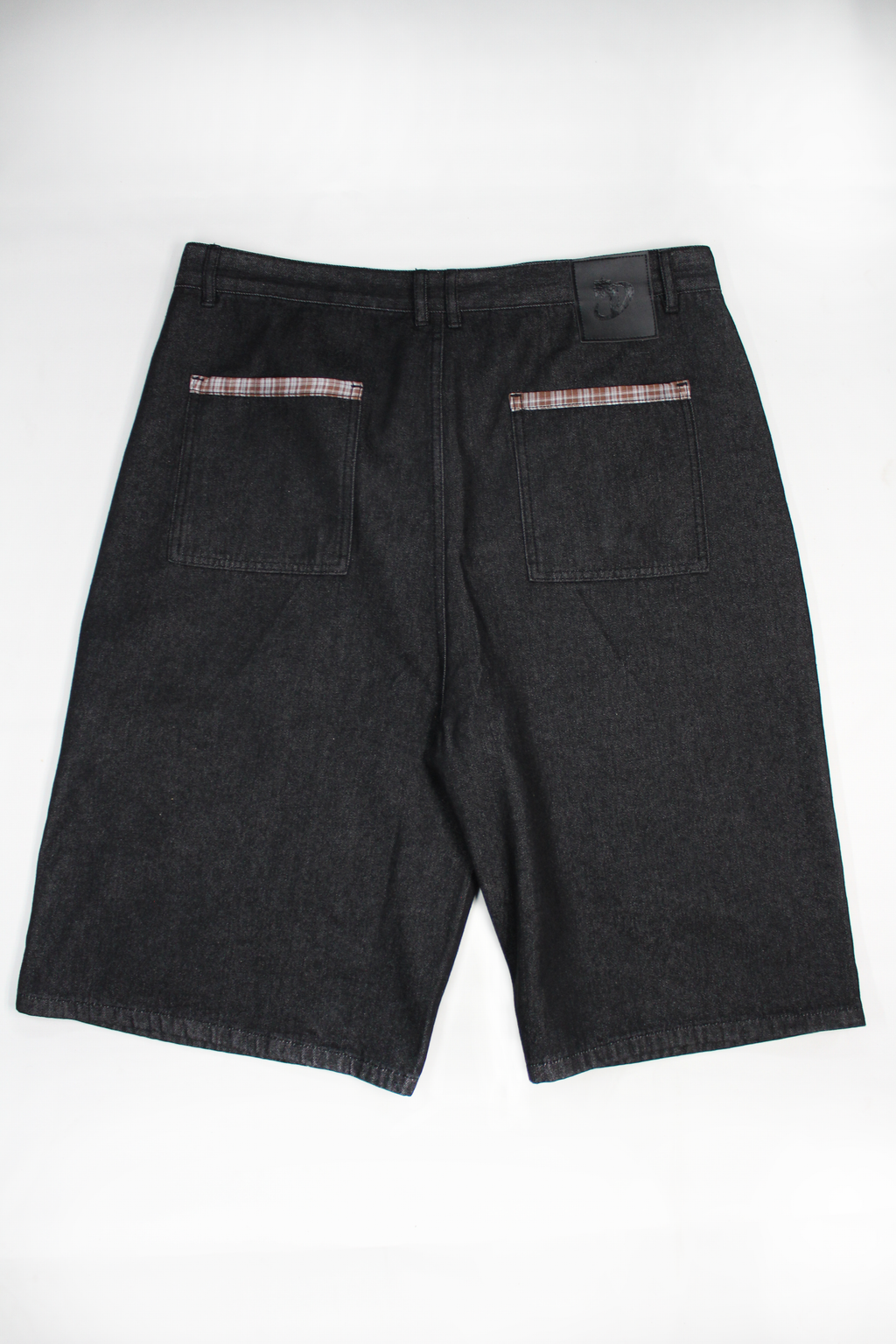 BLACK DOUBLE KNEE PLAID POCKETS DENIM JORTS