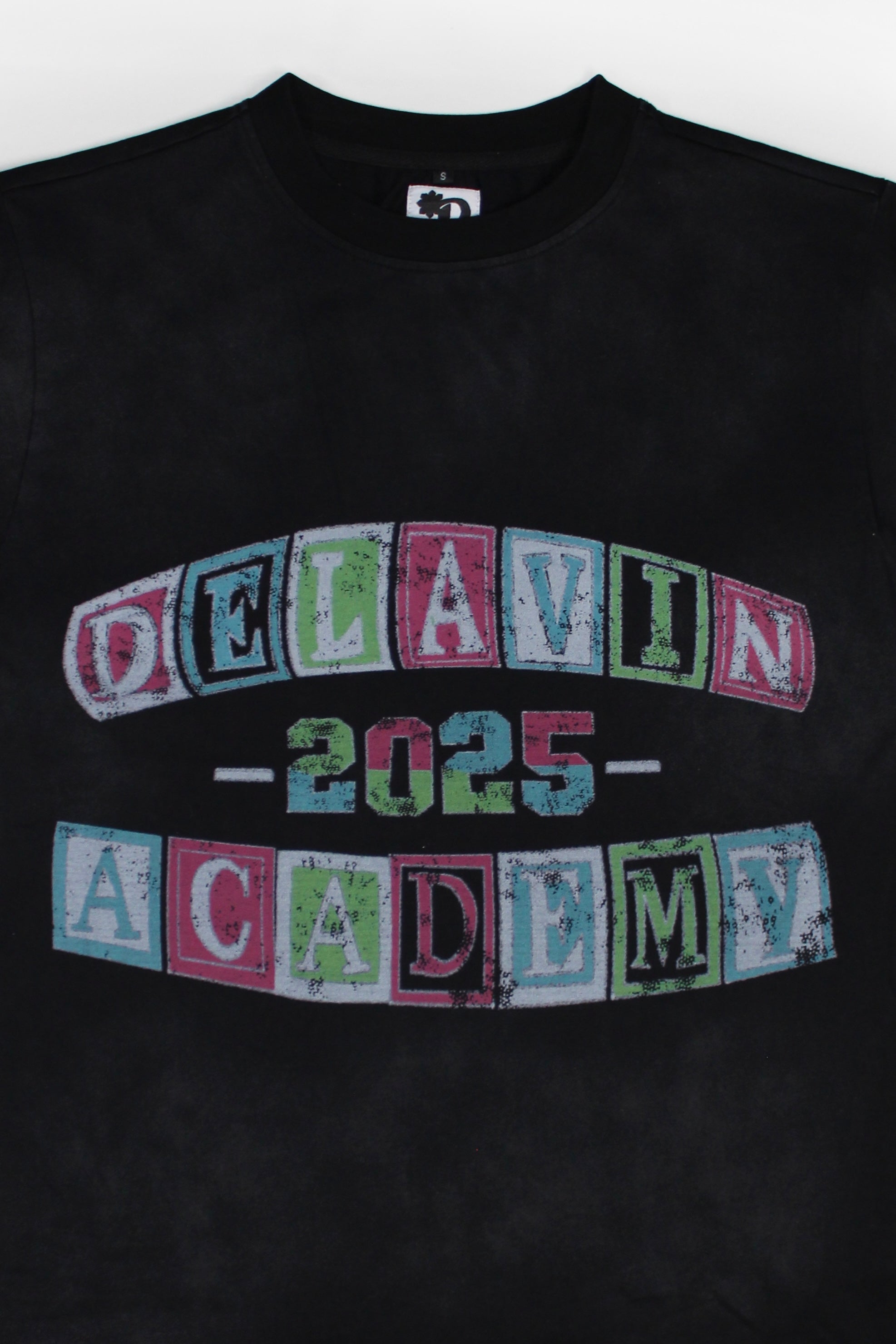 DELAVIN ACADEMY TEE