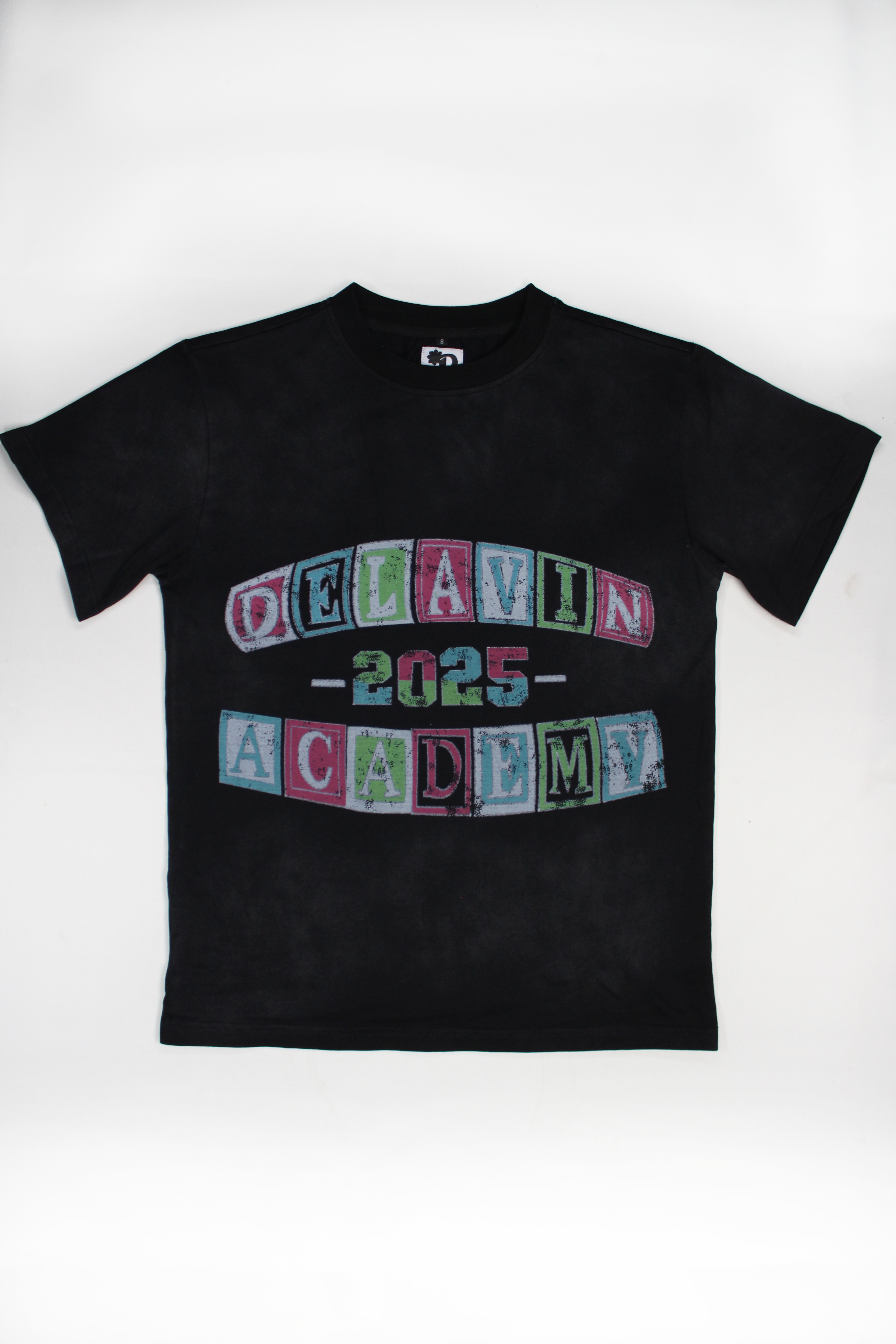 DELAVIN ACADEMY TEE